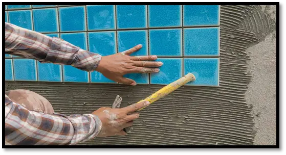 تفاوت-چسب-کاشی-خمیری-و-پودری-در-ترکیبات-وینتو-شیمی