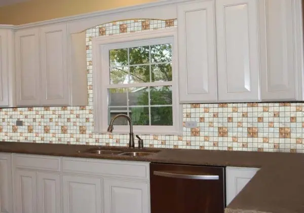 کاشی بین کابینتی برای کابینت سفید خوشگل-وینتو شیمی